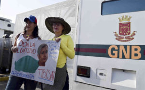 Marcha al CNE en Zulia impedida por la GNB