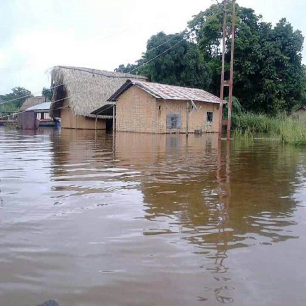 Olvidan inundaciones en Amazonas por Asamblea Nacional Constituyente