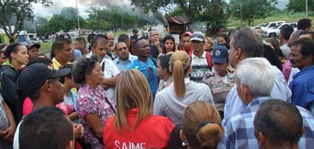 Saime obstaculiza trámites para cedulación en tiempos de revocatorio