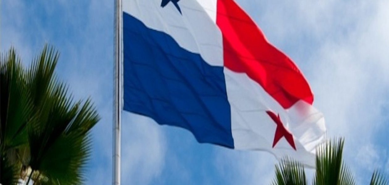 Panamá ordena el retiro de su embajador en Venezuela