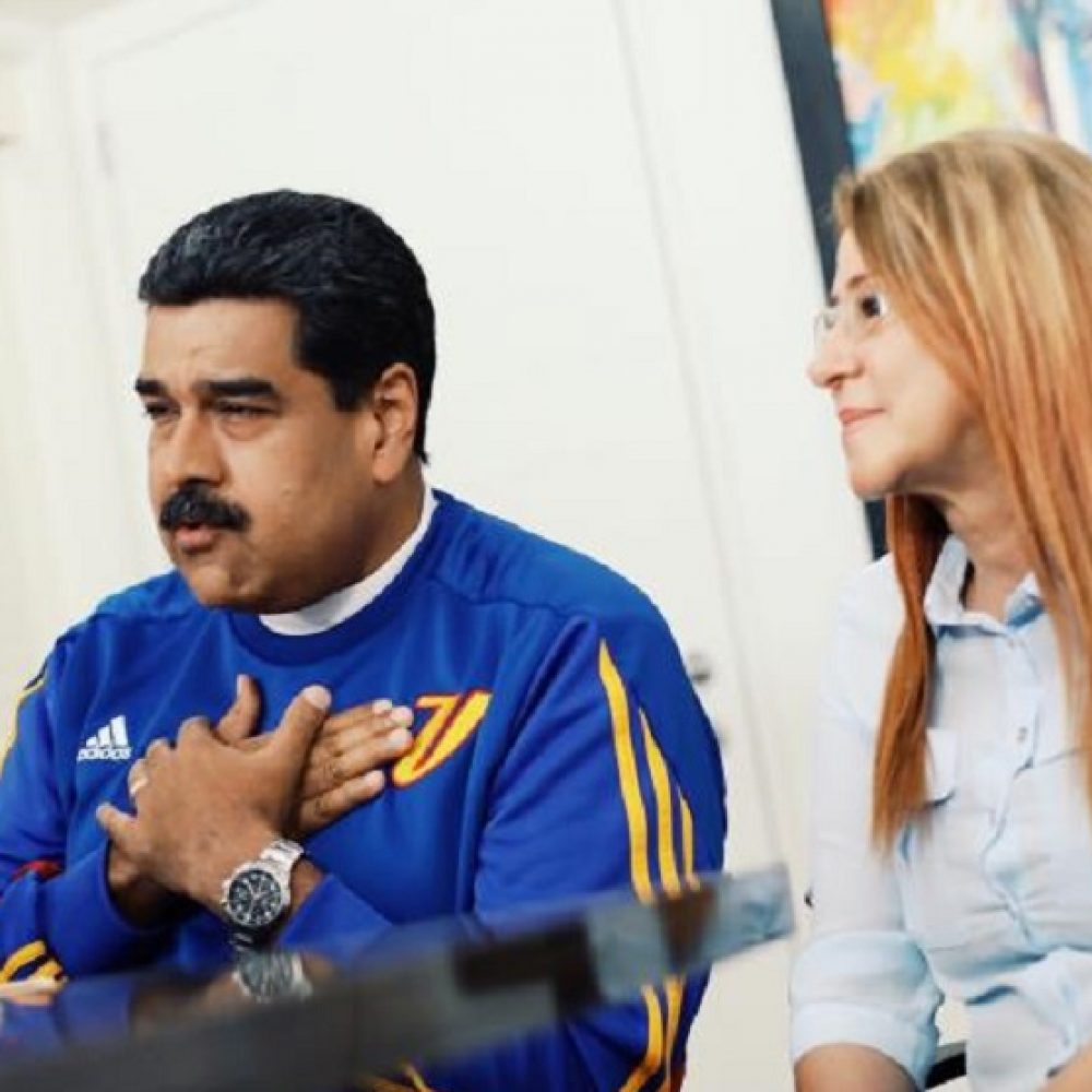 “No jodas más”: El clamor de una venezolana a Maduro durante transmisión en vivo