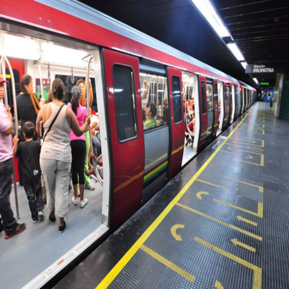 Sin luz al final del túnel: El abandono del Metro de Caracas