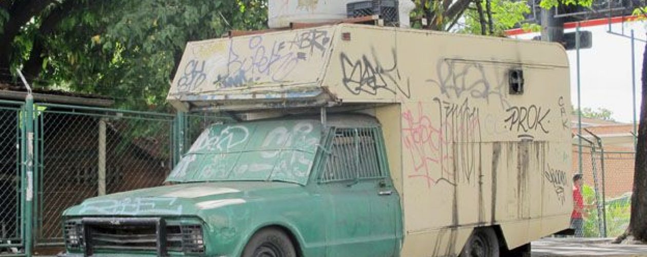 Poseer un vehículo en Venezuela: Un “lujo” que ya ni la clase media se puede costear