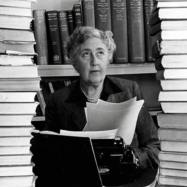 Amazon adaptará siete novelas de Agatha Christie