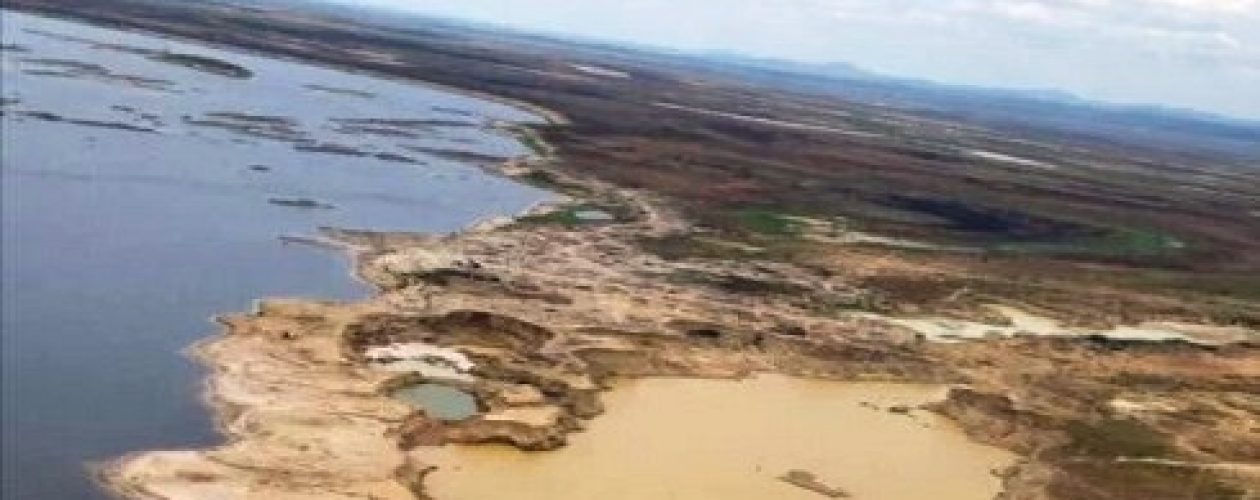 Coltán en el Arco Minero del Orinoco: el otro guiso del gobierno