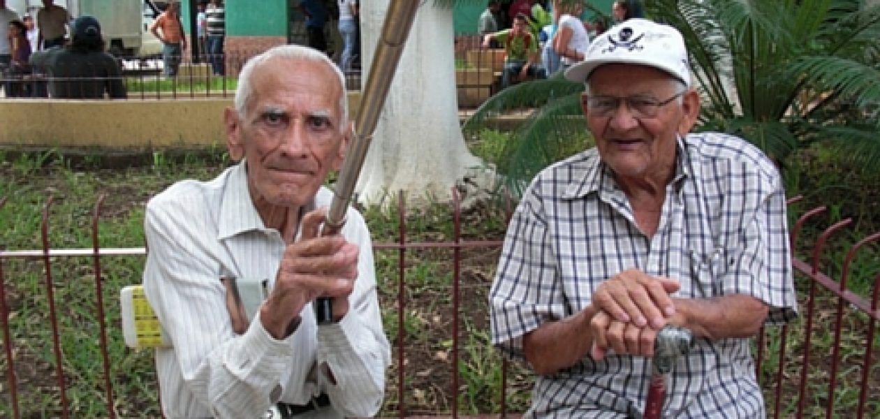 Asamblea Nacional debatirá ley para ancianos que no cotizaron Ivss