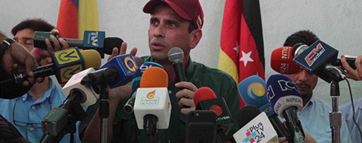 Capriles: CNE y Gobierno negocian para impedir cumplir con 20% de firmas