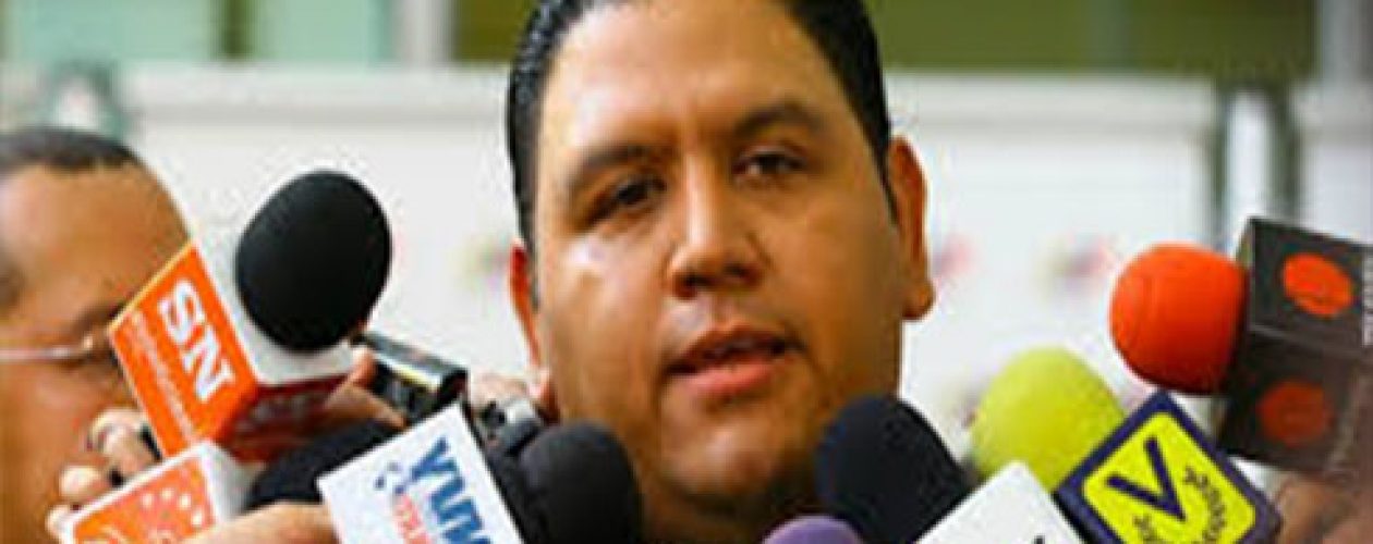 CNE: revocatorio será el primer trimestre del 2017