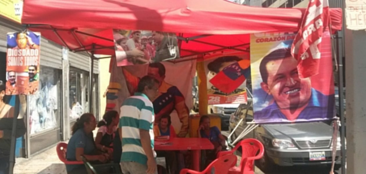 Oficialistas montan nueva “esquina caliente” en Caracas
