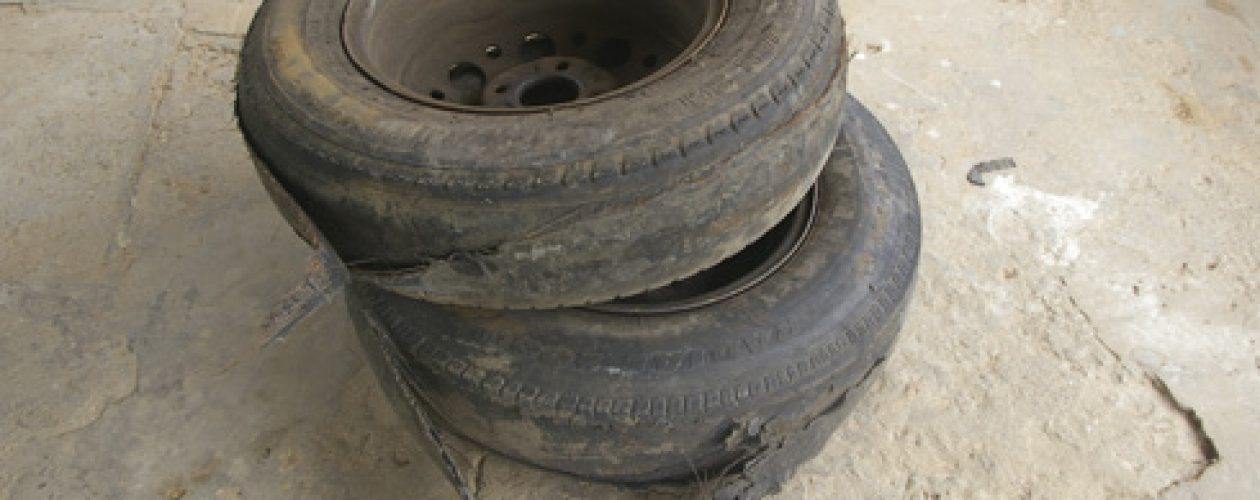 No hay Cauchos y Maracaibo ya parece un cementerio de carros