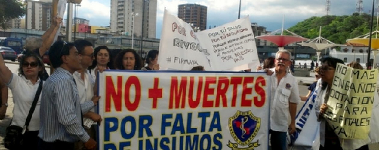 Crisis humanitaria lleva a la protesta a médicos de Aragua