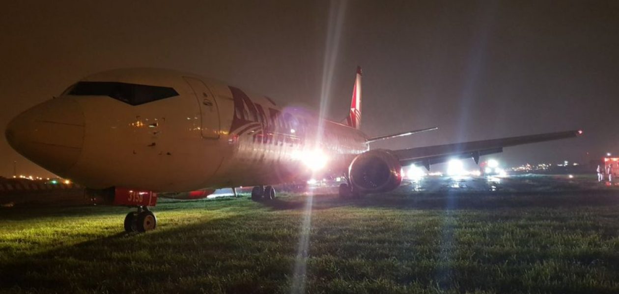 Avión venezolano se salió de la pista en el aeropuerto de Guayaquil