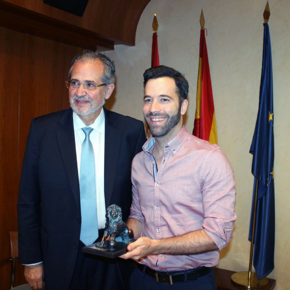 David Placer se alza con el primer premio del II Concurso de relatos “Miguel Otero Silva”