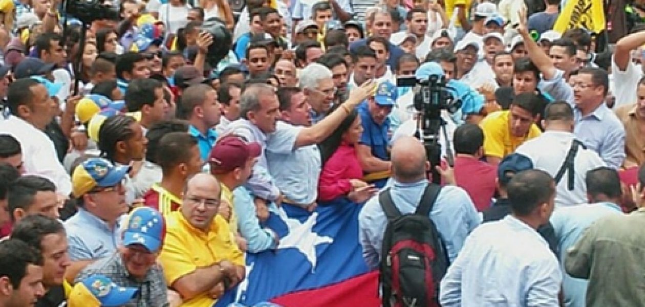 Estos son los líderes de la oposición que dijeron presente en la marcha