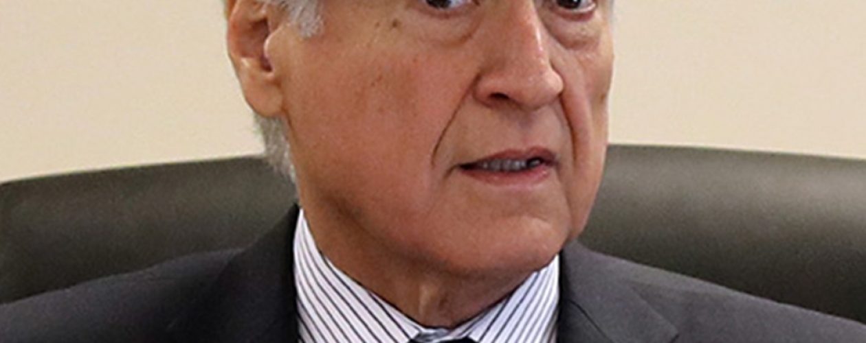 Canciller chileno se mostró sorprendido por aplazamiento de elecciones en Venezuela