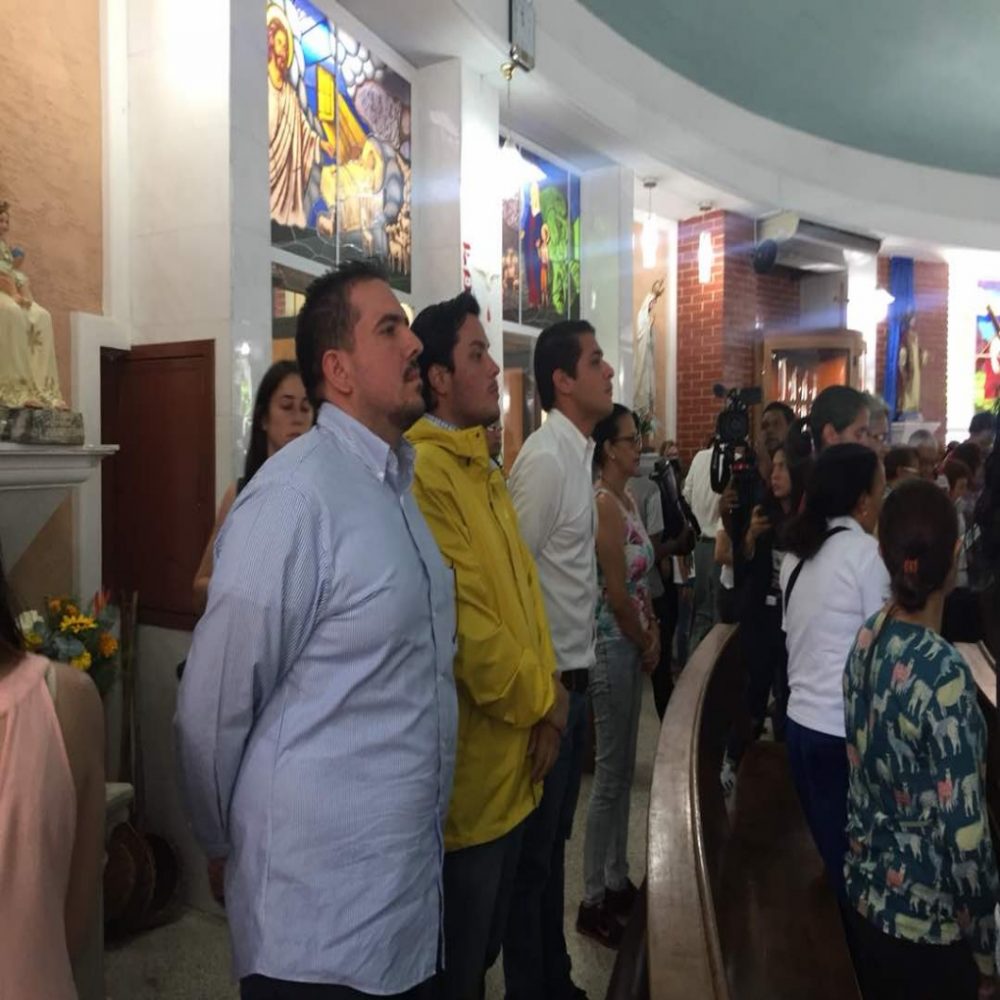 Diputados asistieron a la Iglesia María Auxiliadora este 20 de mayo