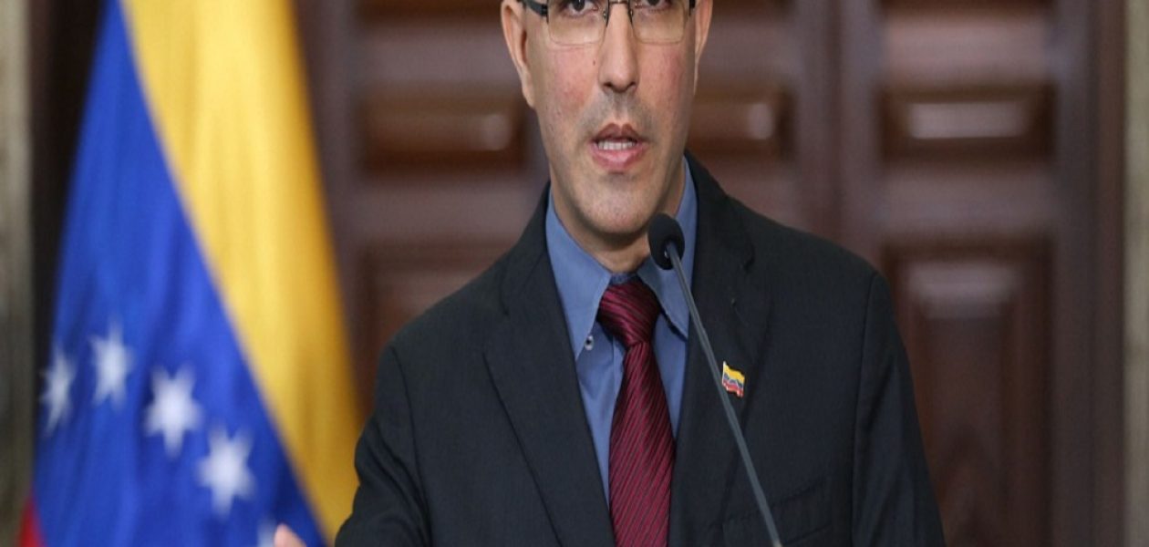 Al grito de «asesino» recibieron a Jorge Arreaza en Costa Rica