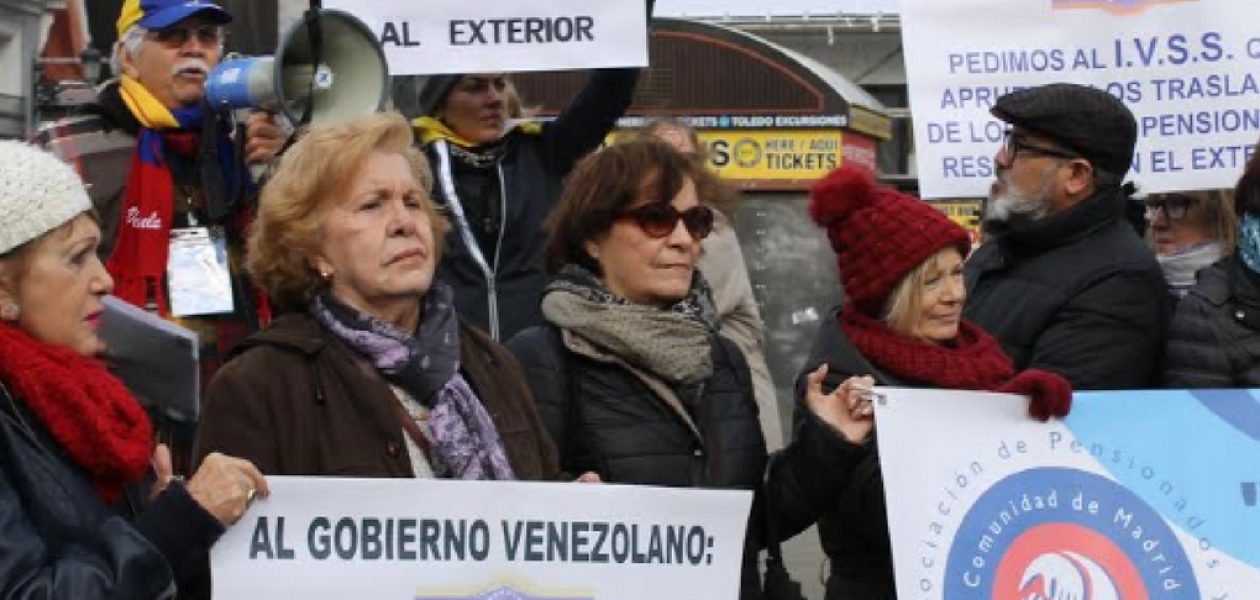 Jubilados venezolanos en el exterior, desamparados por el gobierno