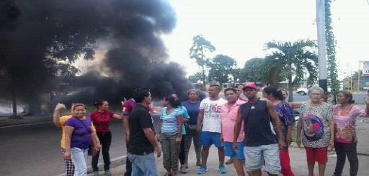 Arbitrariedades en los CLAP genera nueva protesta en San Félix