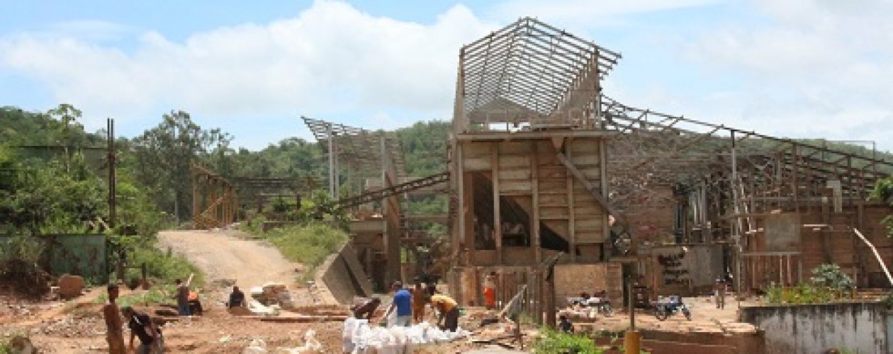 Militarizan minas por concesiones para explotación del Arco Minero