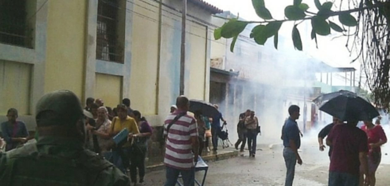 Operación remate bajo tiroteo en Santa Cruz de Aragua