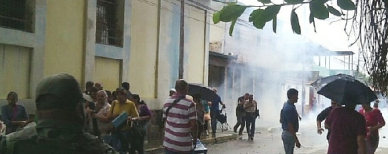 Operación remate bajo tiroteo en Santa Cruz de Aragua