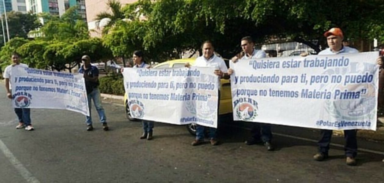 Trabajadores de Polar salen a la calle en defensa de sus empleos