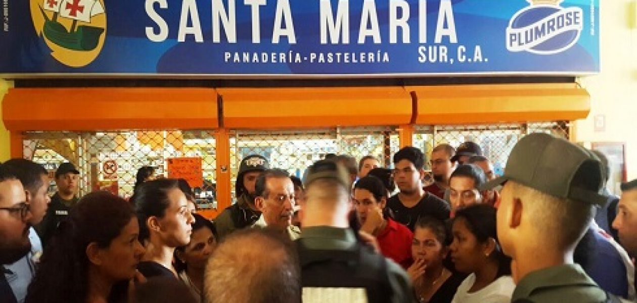 GNB dispersa violentamente protesta por comida y conato de saqueo