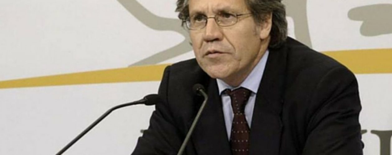 Secretario general de la OEA responde a acusaciones contra diputados opositores