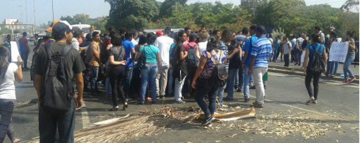 Nuevos robos en la UDO desatan protestas estudiantiles