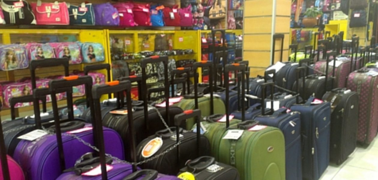 En Maracay repuntó la venta de maletas antes del 6D