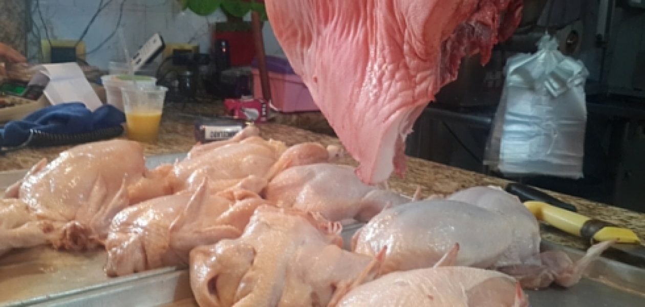 Kilo de pollo llegó a Bs 1.000 en Puerto La Cruz