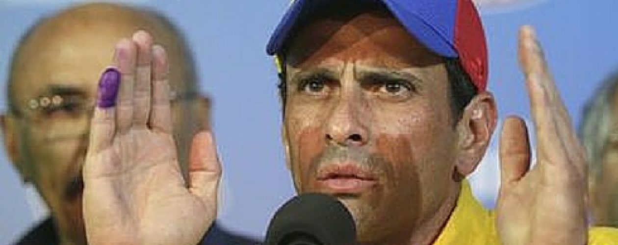Henrique Capriles llama a acudir a los puntos de validación de firmas