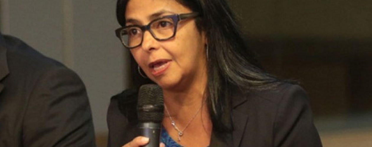 Delcy Rodríguez: “Venezuela se retira de la OEA”