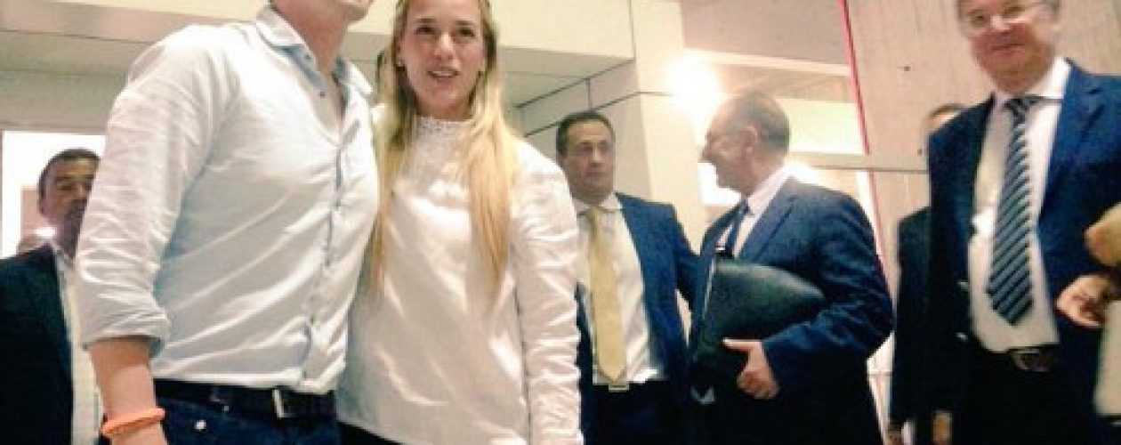 Albert Rivera entró en Venezuela pese a amenazas de Cabello