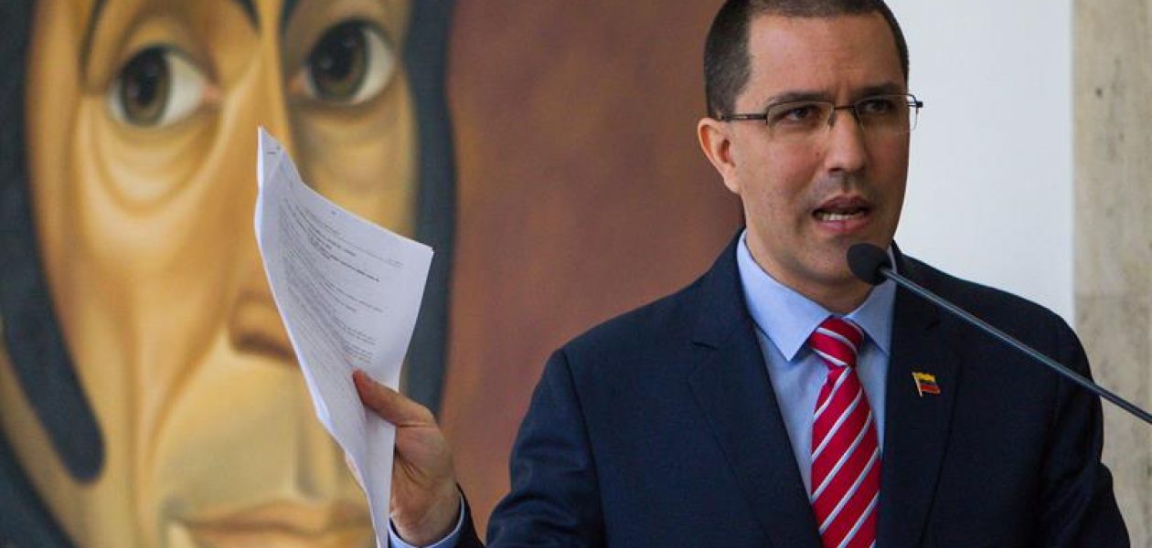 Arreaza entregó nota de protesta a embajadores de la UE tras sanciones a sus siete chavistas