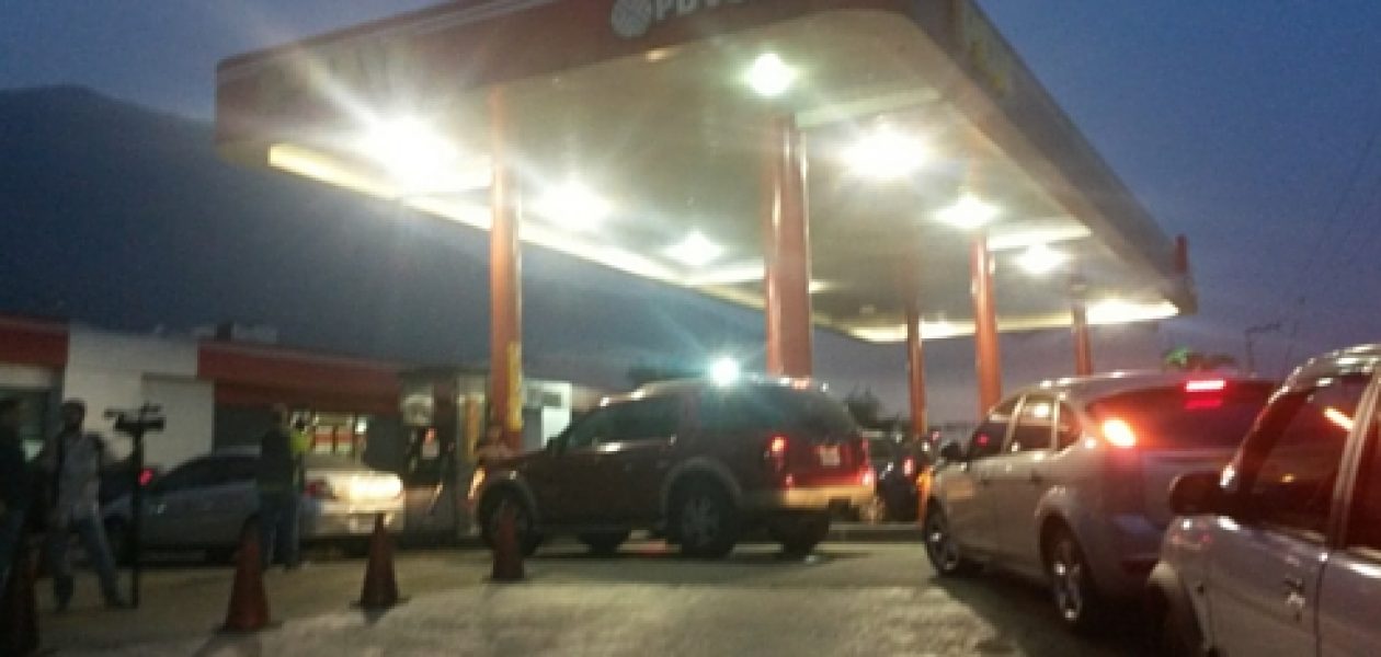 El aumento de la gasolina crea dudas en los venezolanos