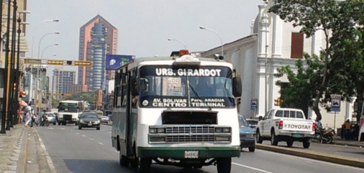 “Si el aumento del pasaje es insuficiente se quedarán sin transporte”