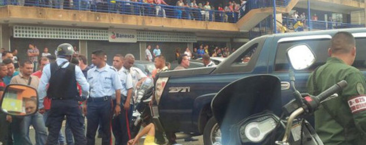 Tiroteo y robo en Banesco de Puerto Ordaz deja una persona herida
