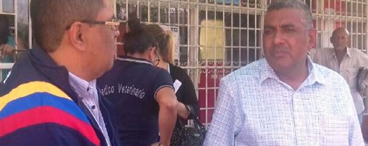 Acusan a farmacia de vender medicamentos de Barrio Adentro