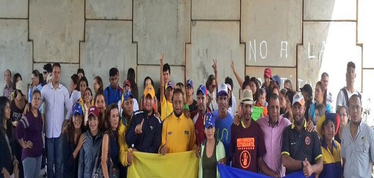 De Ciudad Bolívar a Caracas: jóvenes caminan por la independencia
