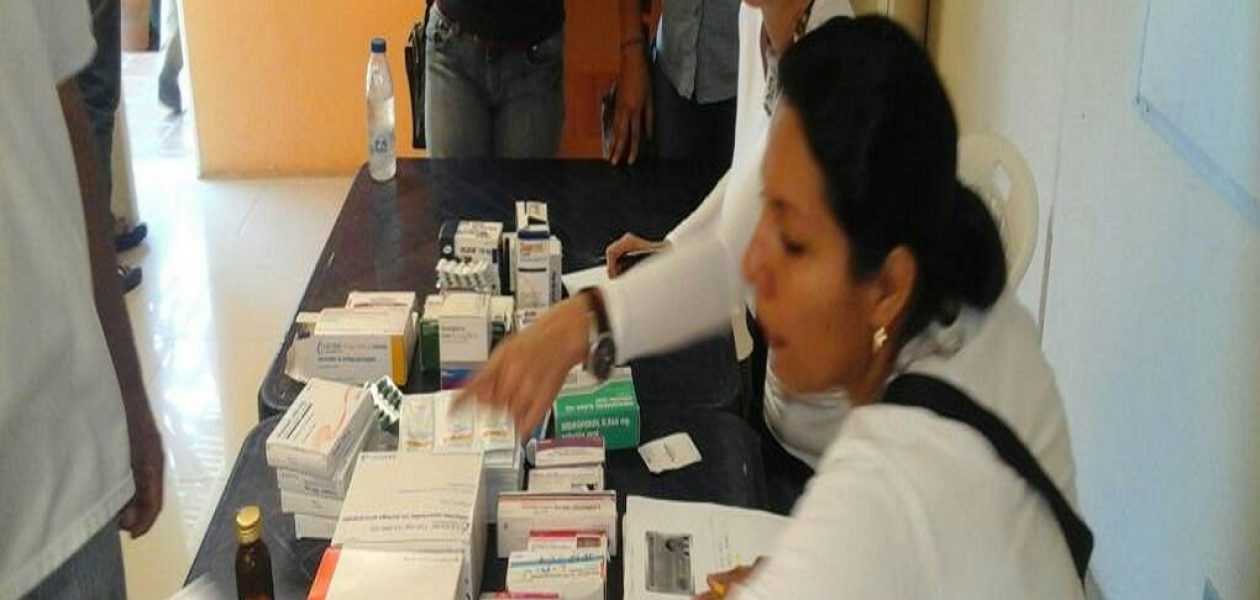 Cáritas de Venezuela y Movimiento Ciudadanos entregaron medicinas en Guayana