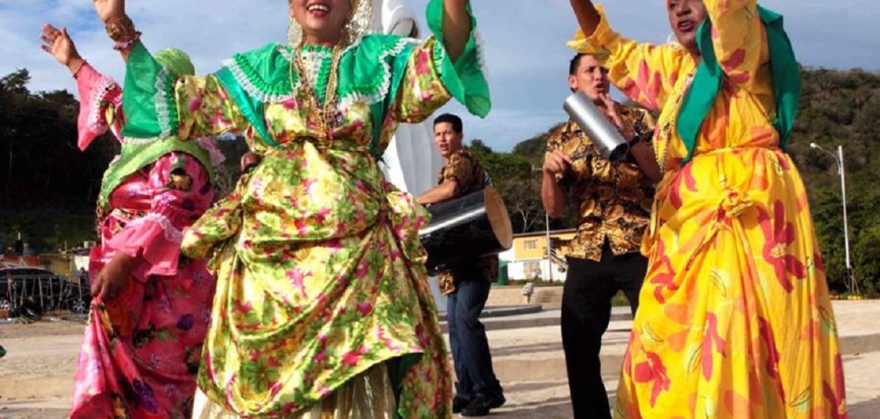 Carnavales del Callao: Calipso, madamas, reinas y comparsas