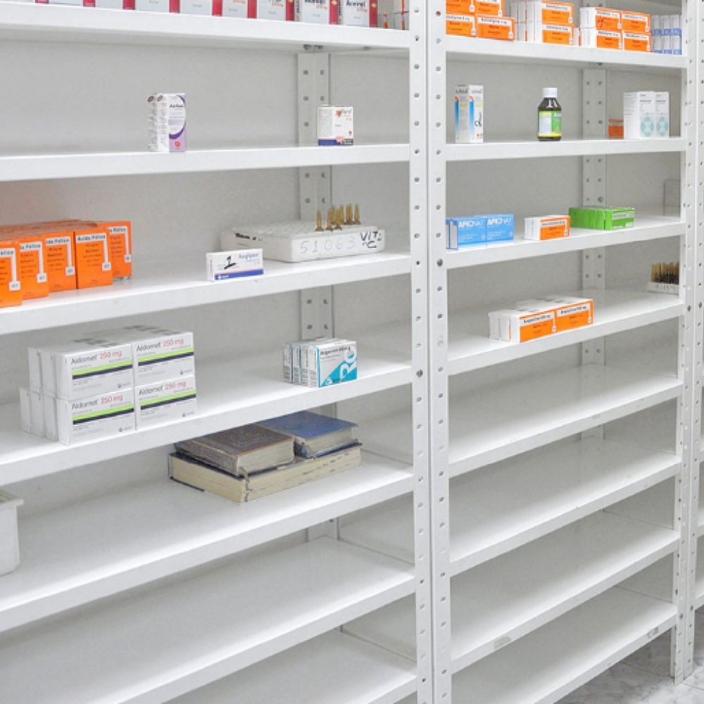Prevén el quiebre de 100 farmacias en Venezuela