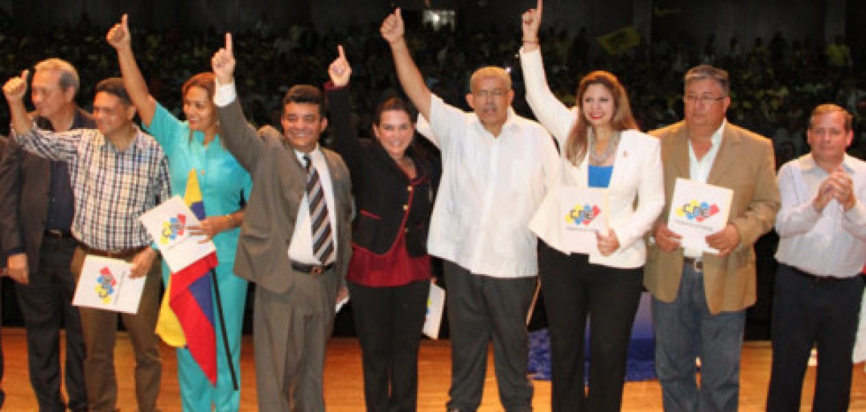 CNE Zulia proclamó a los 13 diputados de la MUD a la Asamblea Nacional