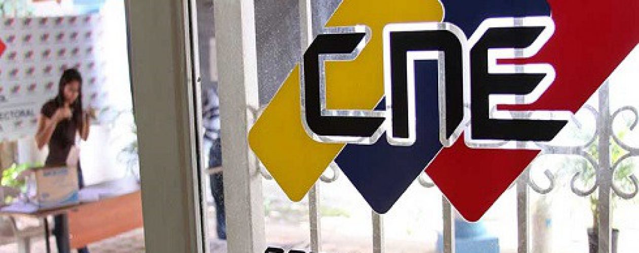 CNE pone trabas al referendo revocatorio