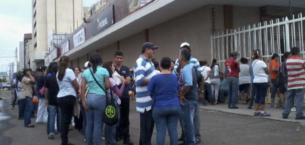 Colas en Venezuela se crecen ante llegada de La Toma de Caracas
