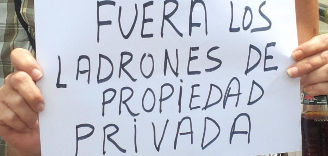 Colectivos del oficialismo amenazan con invadir apartamentos y comercios en Caracas