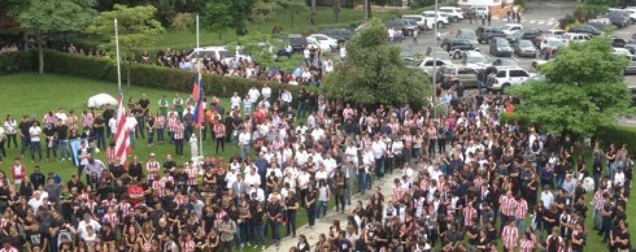 Colegio San Ignacio de Loyola rindió homenaje a Miguel Castillo