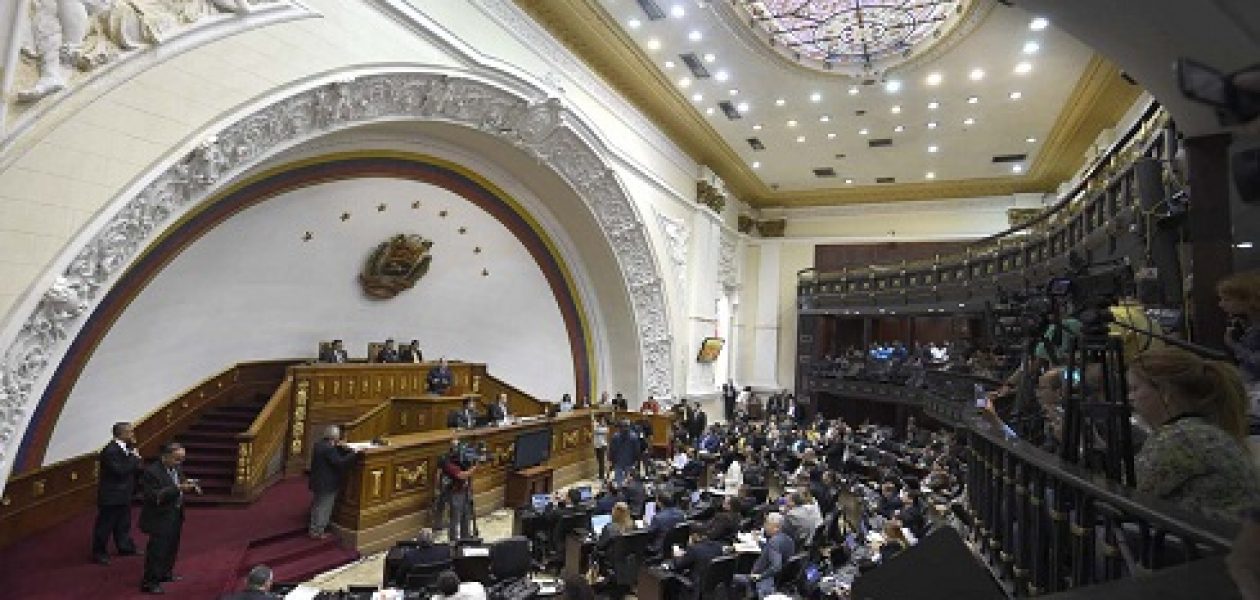 Asamblea Nacional creó comisión especial para la transición